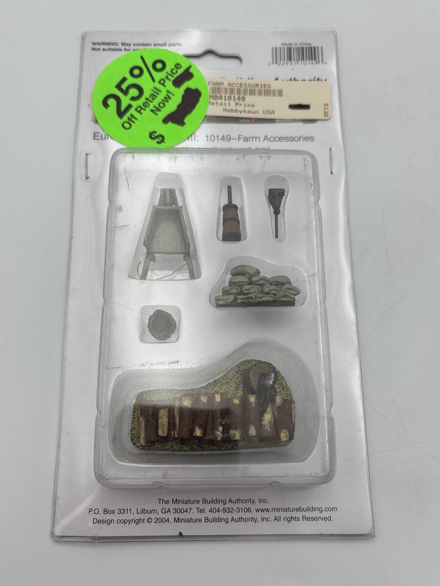The Miniature Building Authority 10149 HO EuroVillage III: Farm Accessories