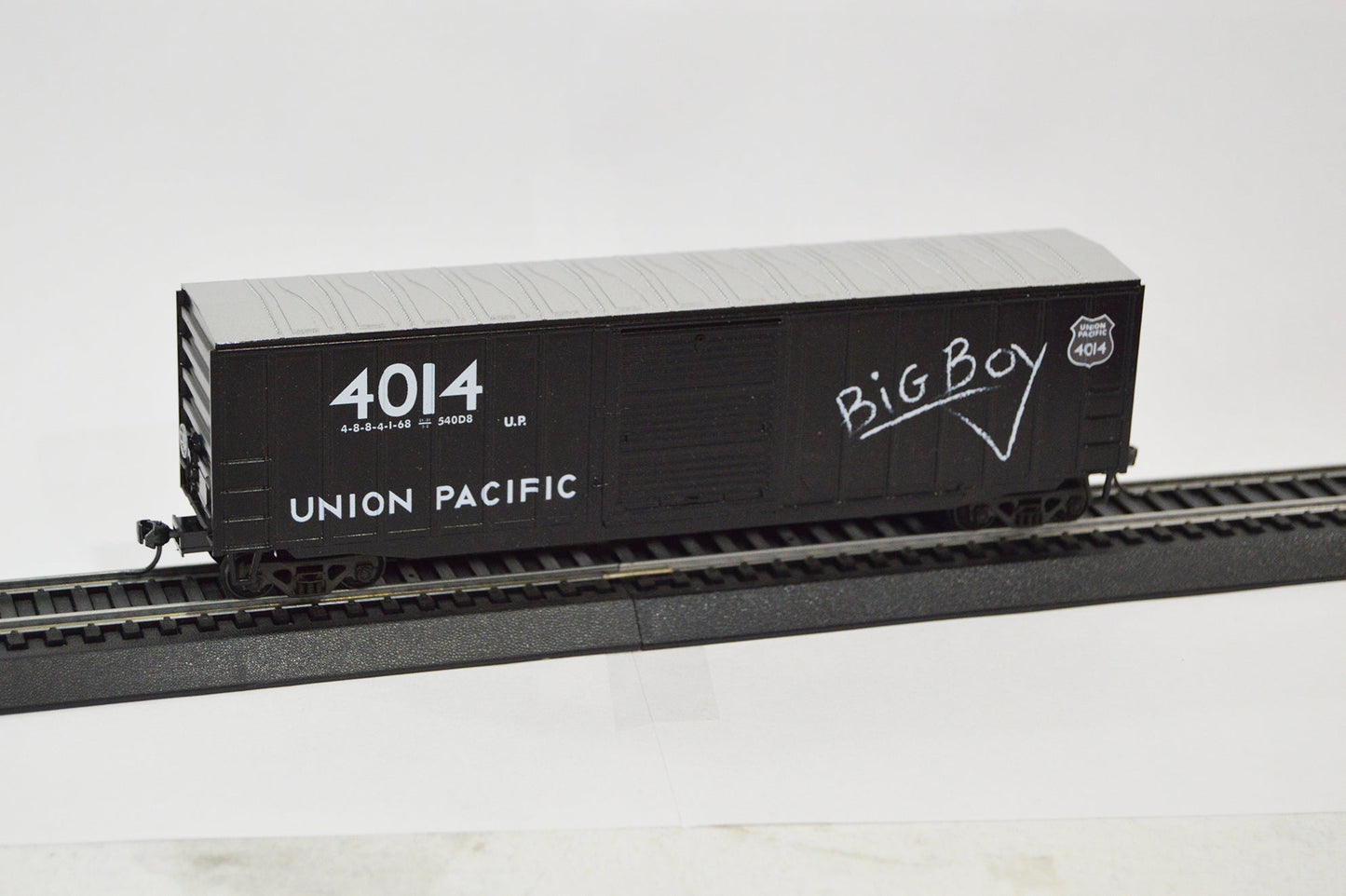 Value Trains USA 10071 HO Big Boy Commemorative Scheme 50" 6' ACF Boxcar #4014