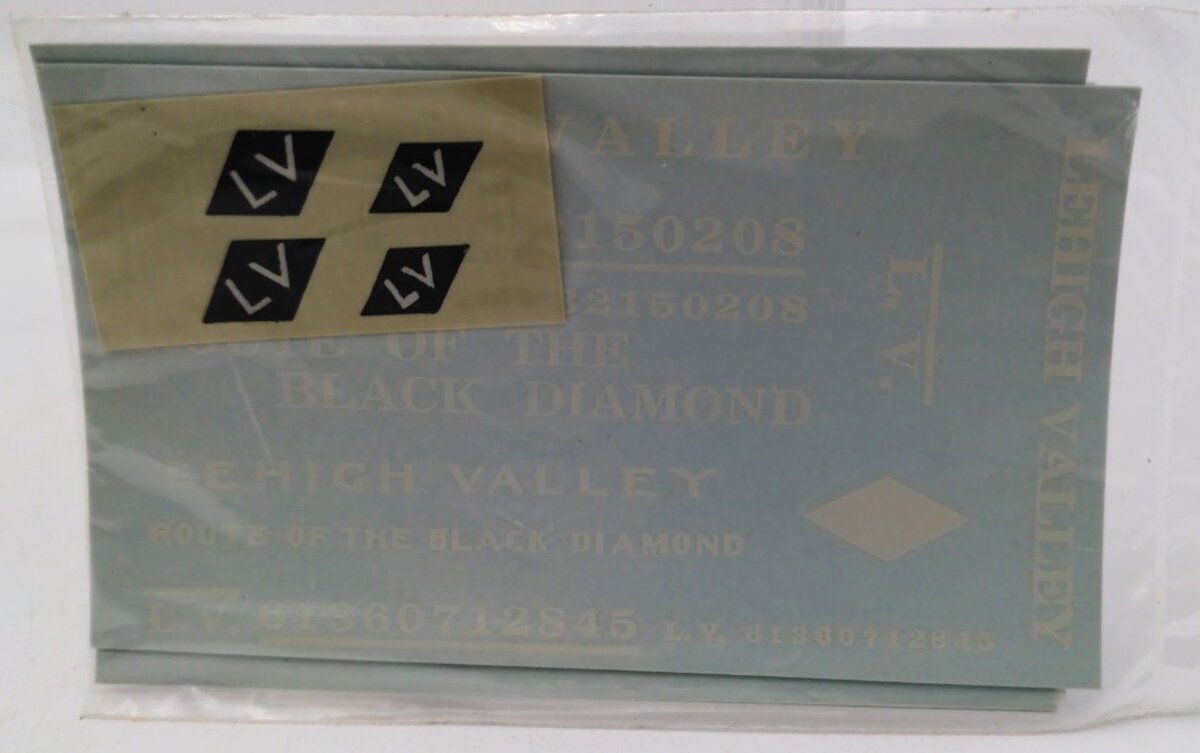 Walthers 936-60150 HO Scale White Lehigh Valley Freight Car Decal
