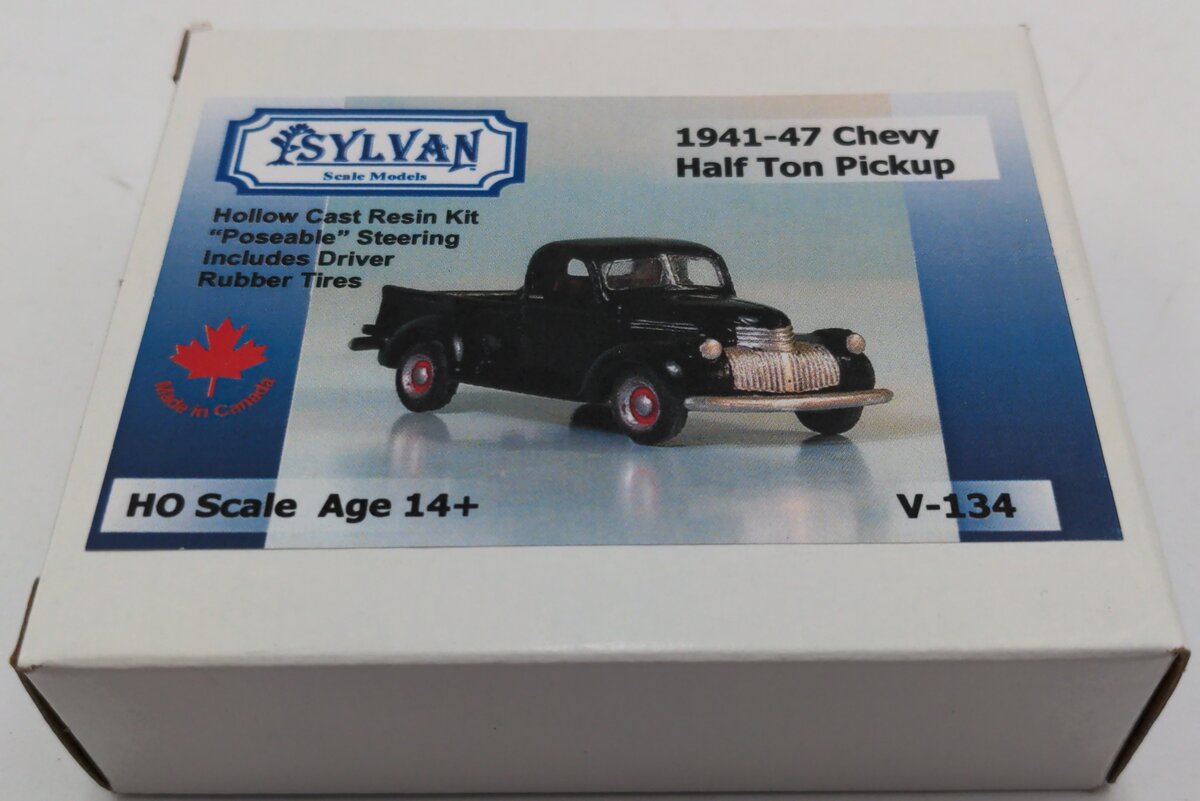 Sylvan Scale Models V-134 1941-47 Chevy Half Ton Pickup