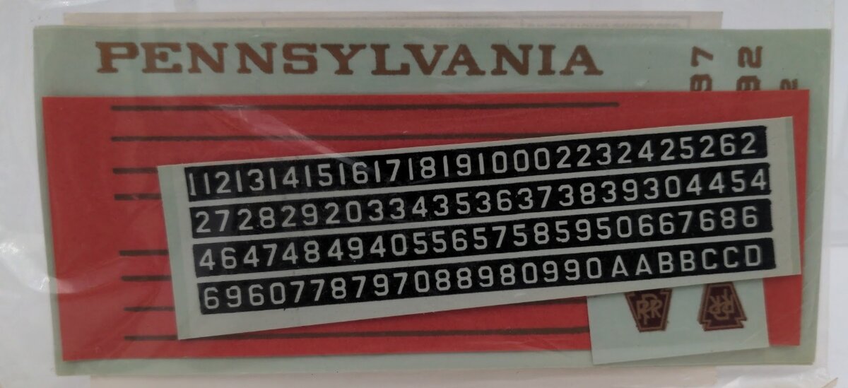 Walthers 77-90 O Gauge Gold Pennsylvania Diesel Freight-Passenger Decal Set