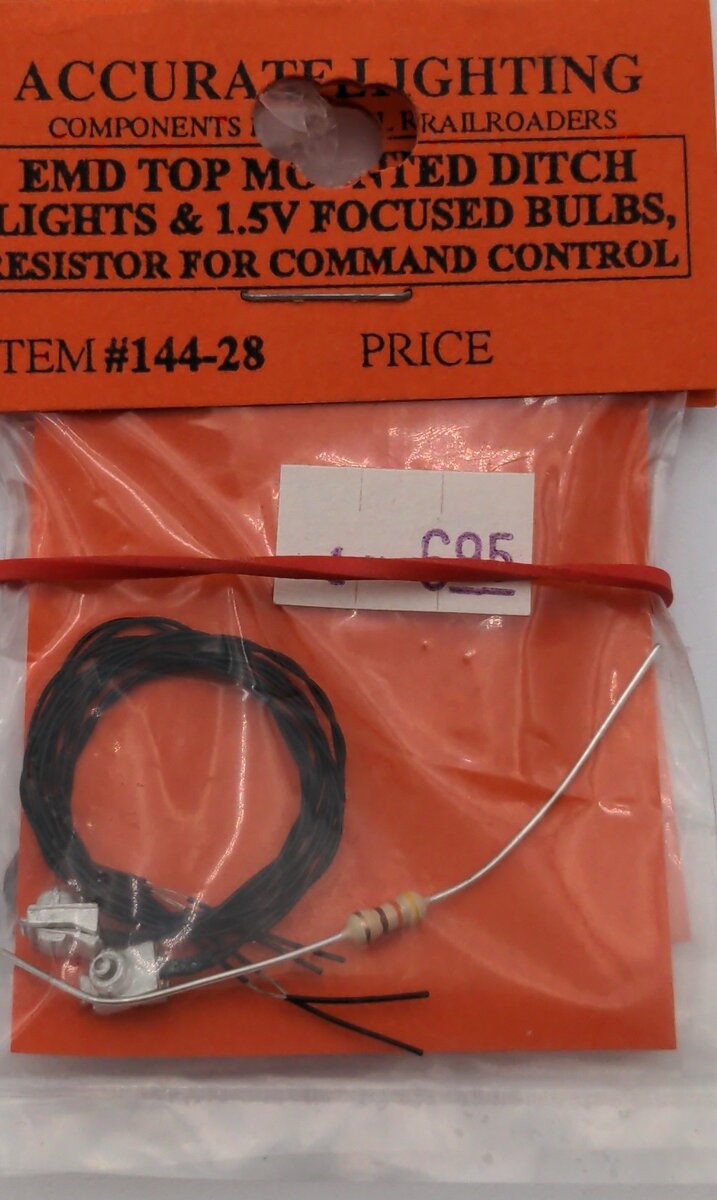 Accurate Lighting 144-28 EMD Top Mounted Ditch Lights, Command Control