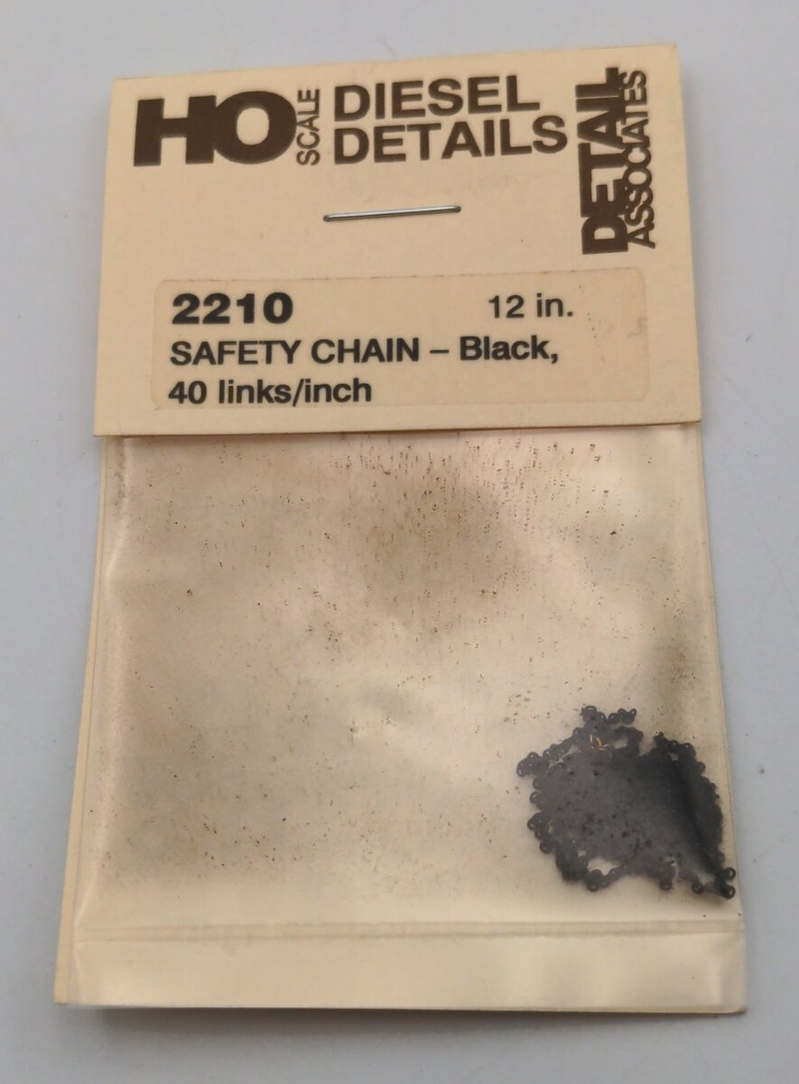 Detail Associates HO Scale Safety Chain Black 12", 40 links/inch