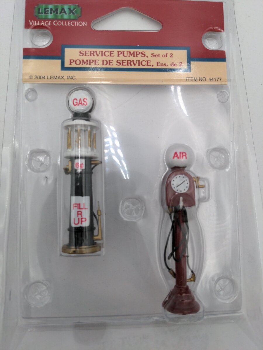 Lemax Village Collection 44177 Service Pumps Gas & Air