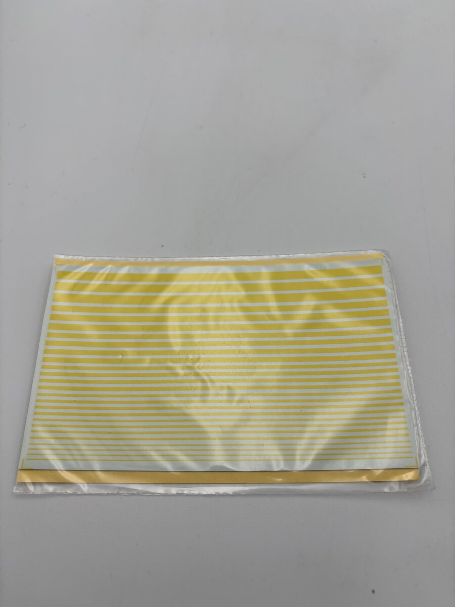 The Herald King HO Stripes 52-4 3/4" Long Lemon Colored Decal