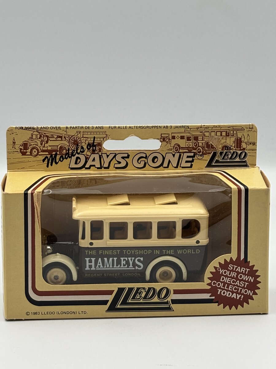 Days Gone LLedo 1:50 Hamleys Toyshop Van Regent Street London