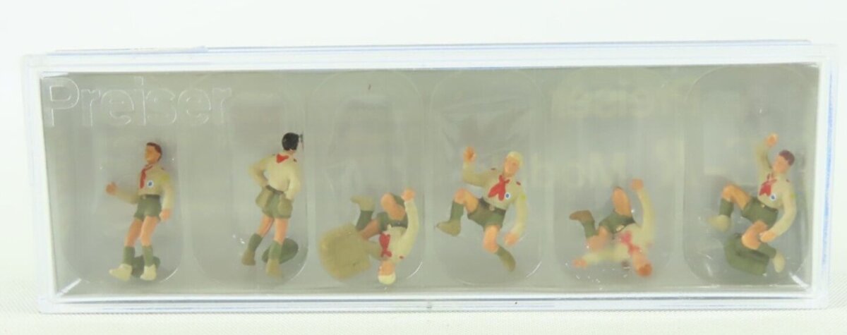 E-R Models 1010137 by Preiser Figures American Boy Scouts (Set of 6)