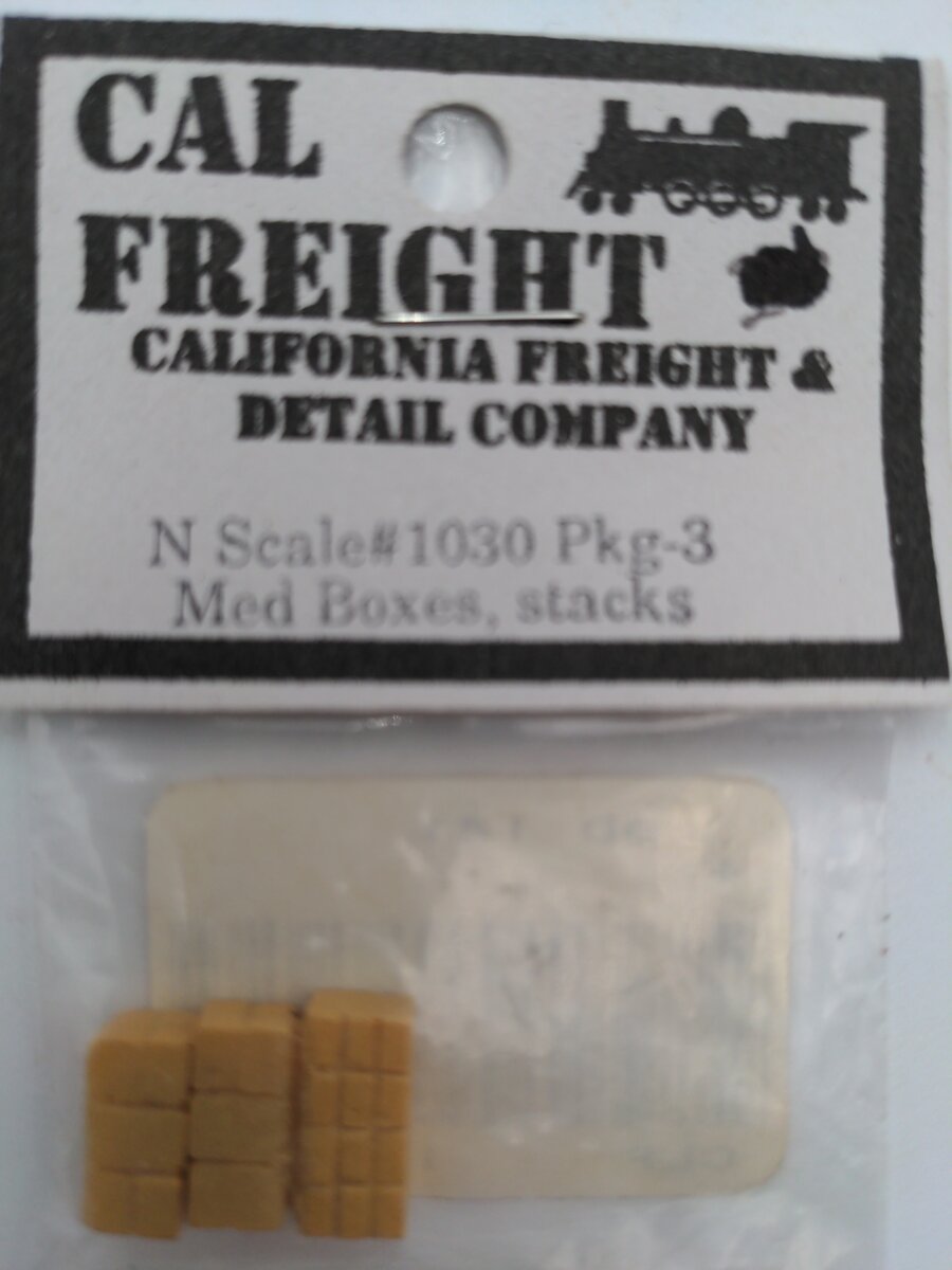California Freight & Detail 1030 N Pkg-3 Med Boxes, Stacks