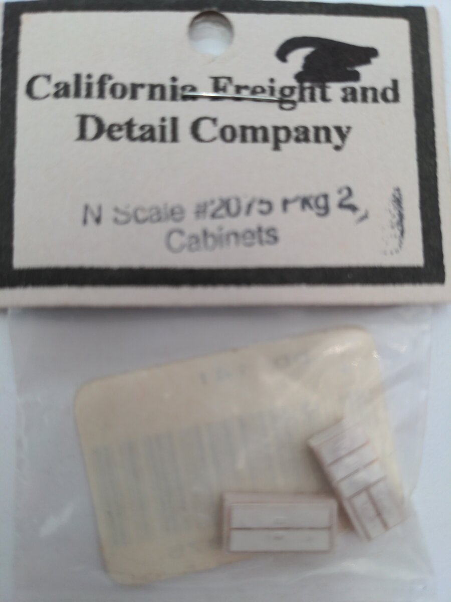 California Freight & Detail 2075 N Pkg- 2 Cabinets White Washed