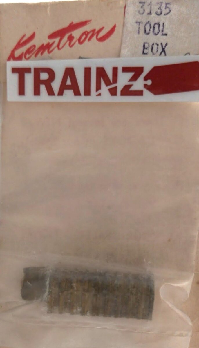 Kemtron 3135 O Scale Tool Box Brass Accessories