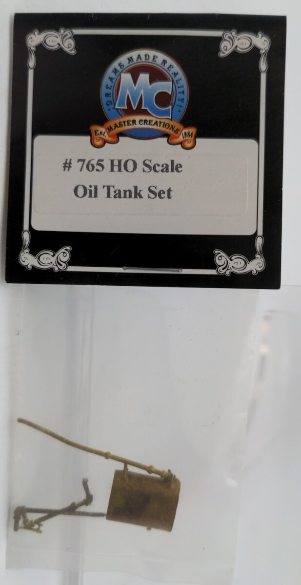 Master Creations 765 HO Scale Oil Tank Set