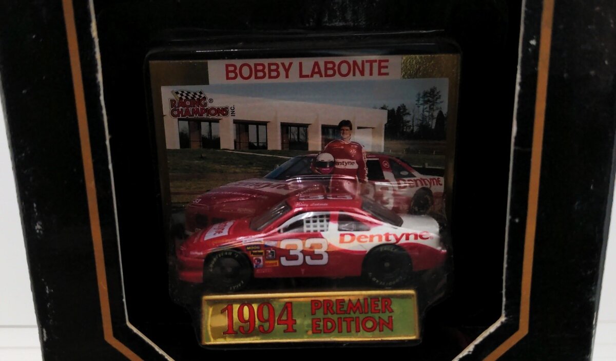 Racing Champions 01800 1:64 Scale 1994 Bobby Labonte # 33 NASCAR Premier Edition