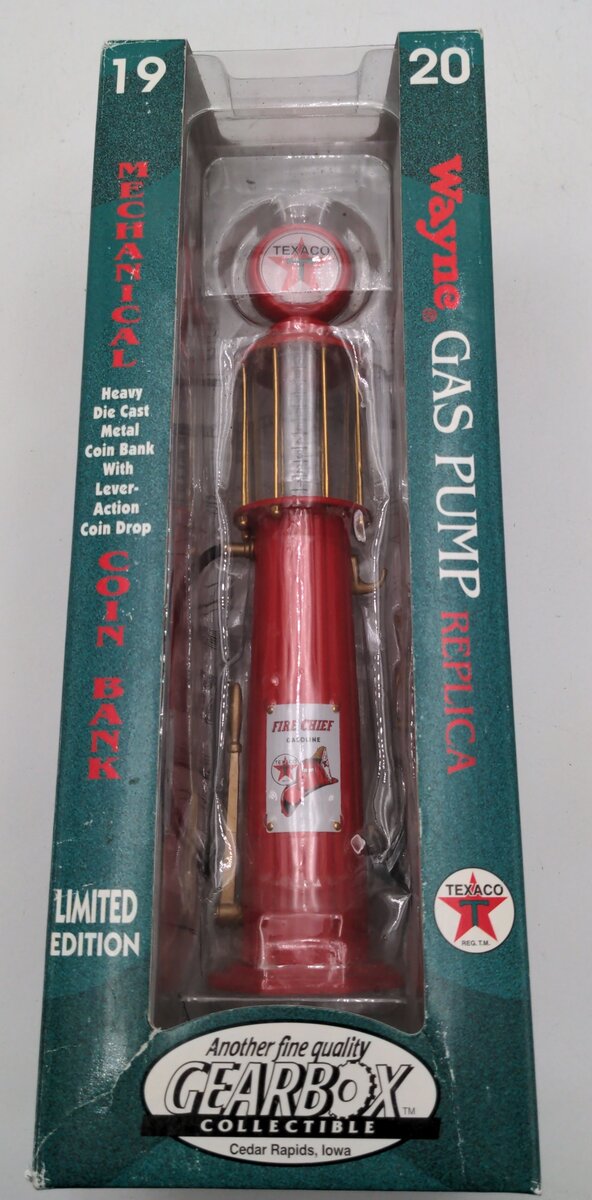 Gearbox 11001 Wayne Die Cast Texaco Gas Pump Replica Coin Bank