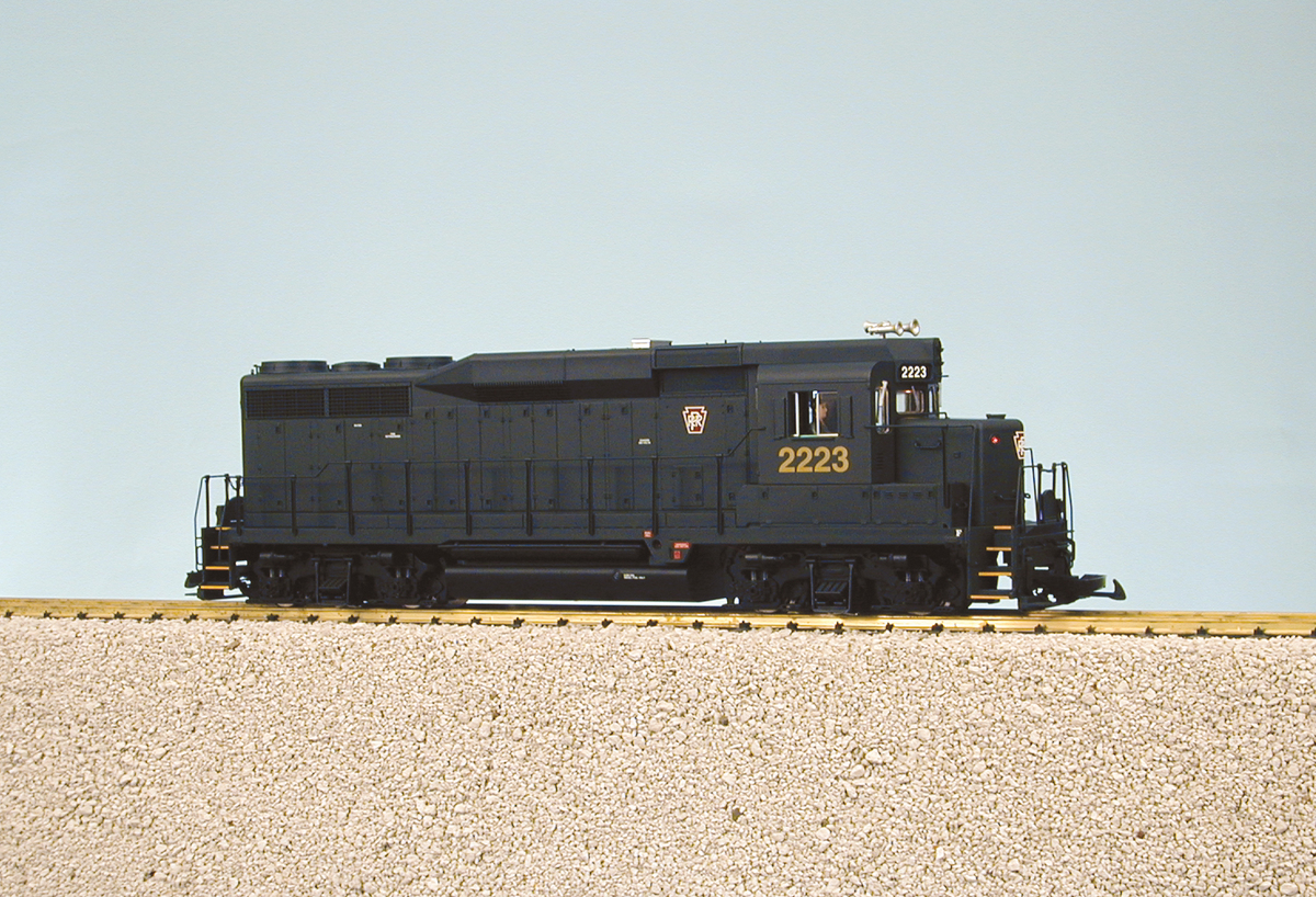 USA Trains R22457 G Pennsylvania GP30 Diesel Locomotive