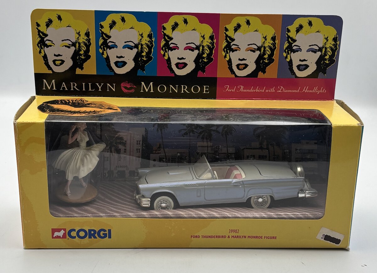 Corgi 39902 1:43 Ford Thunderbird & Marilyn Monroe Figure