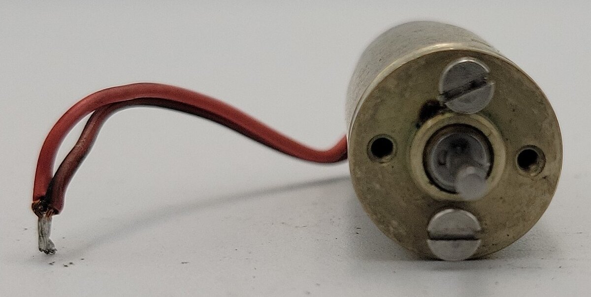Faulhaber 1524E009S 9-Volt DC Can Motor w/ Gearbox, Wire & Half-Moon Shaft