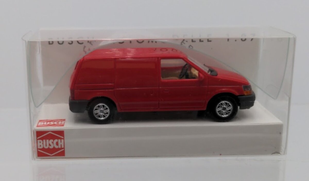 Busch 44650 HO Scale Red Dodge Ram Van