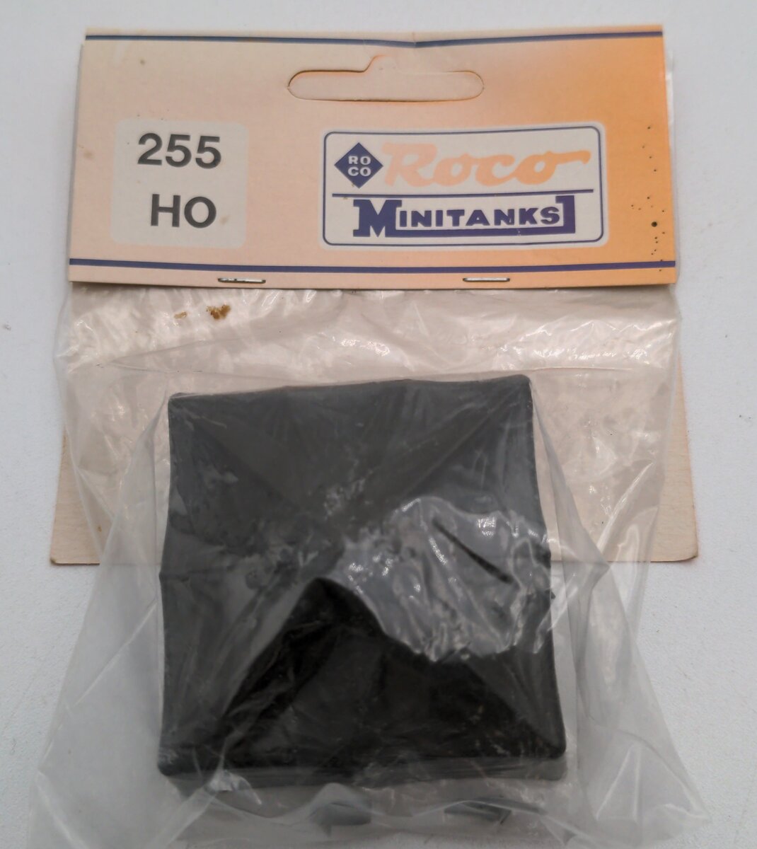 Roco 255 HO Scale Army Tent