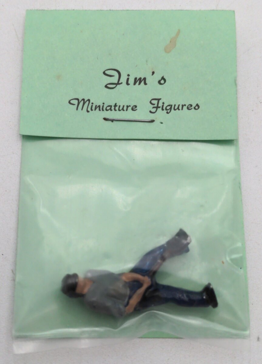 Jim's O Scale Pewter Figure Man With Shovel