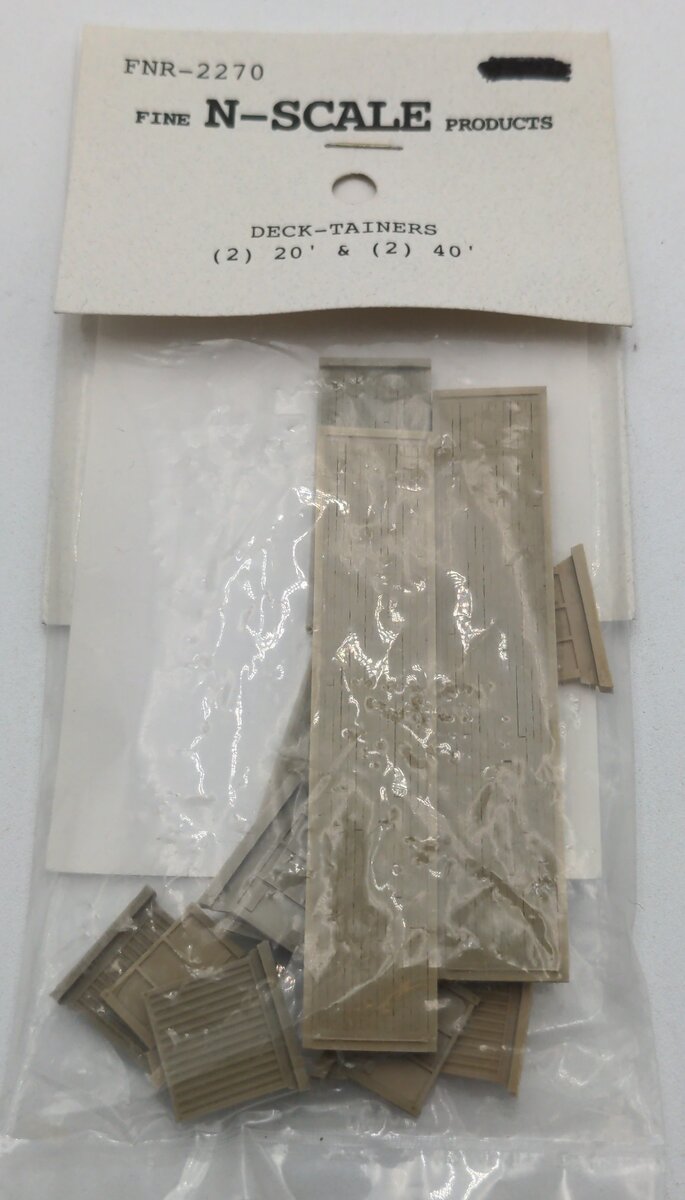 Fine N Scale Products FNR-2270 Deck Tainers 2-20' & 2-40'