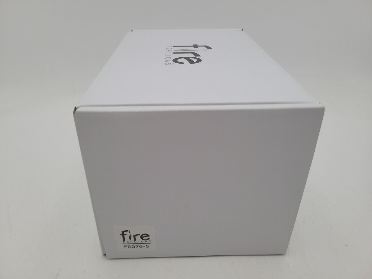 Fire Replicas FR076-05 1:50 Scale Chicago Fire Department 1948 L Sedan Cab #5 LN/Box