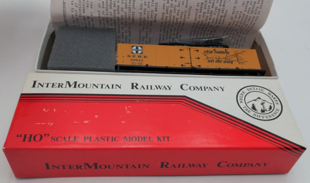 InterMountain 41114-06 HO Scale Santa Fe Refrigerator Grand Canyon # 35543 Kit