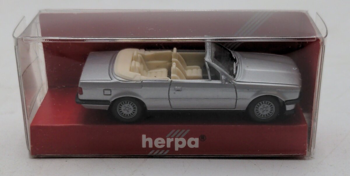 Herpa 3059 1:87 BMW 325i Cabriolet