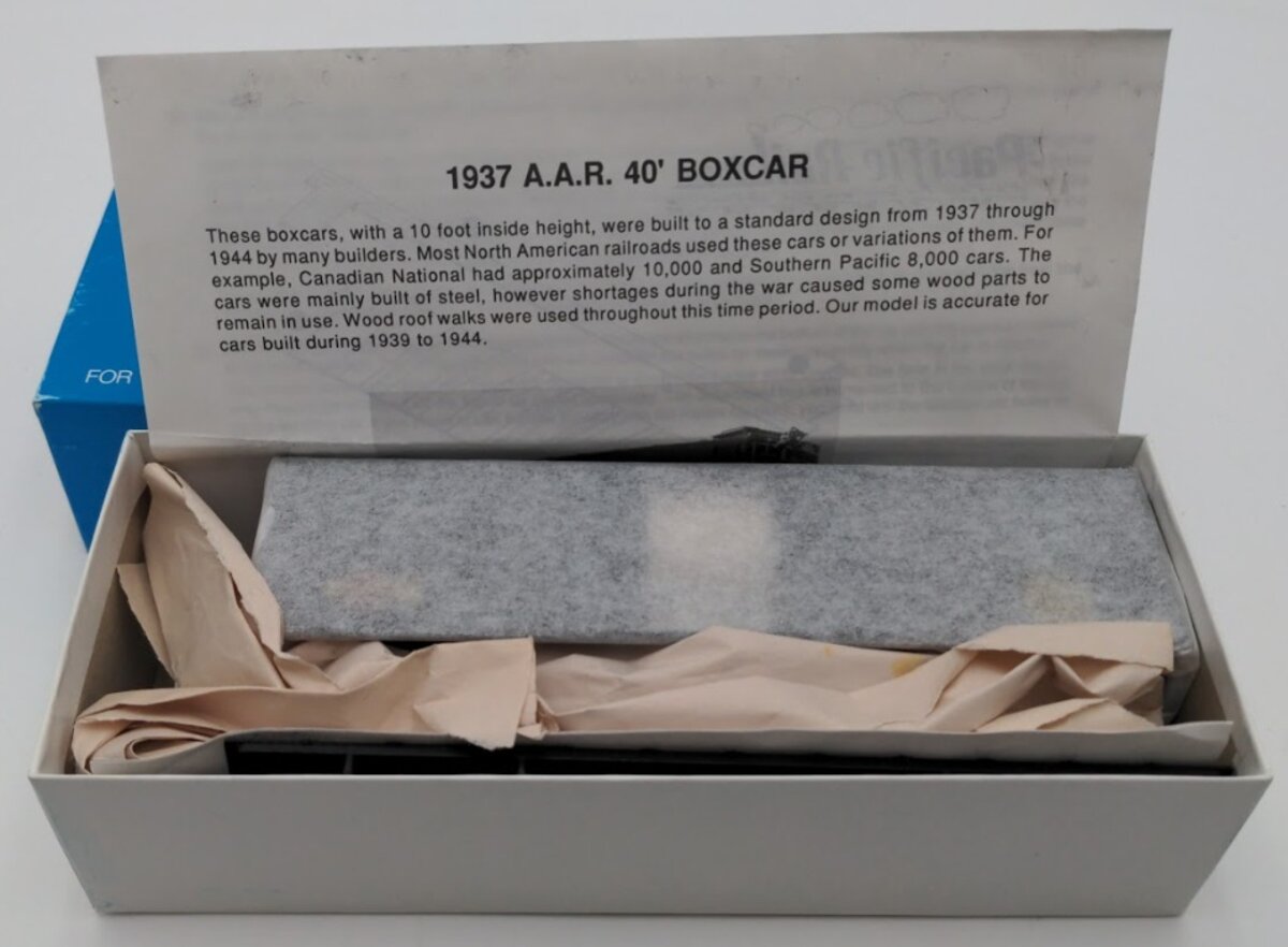 Pacific Rail 1937 AAR 40 Ft Boxcar Southern Pacific B-461.4 Overnight #98045 Kit