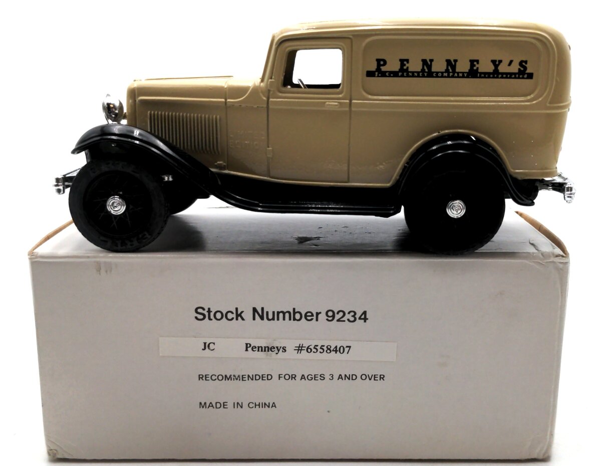 ERTL 9234 1/24 Scale 1932 Ford Delivery Van J.C.Penney's Coin Bank