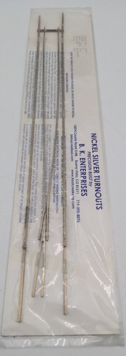 B.K. Enterprises 1083 S Scale 100 #8 Right Track Kit