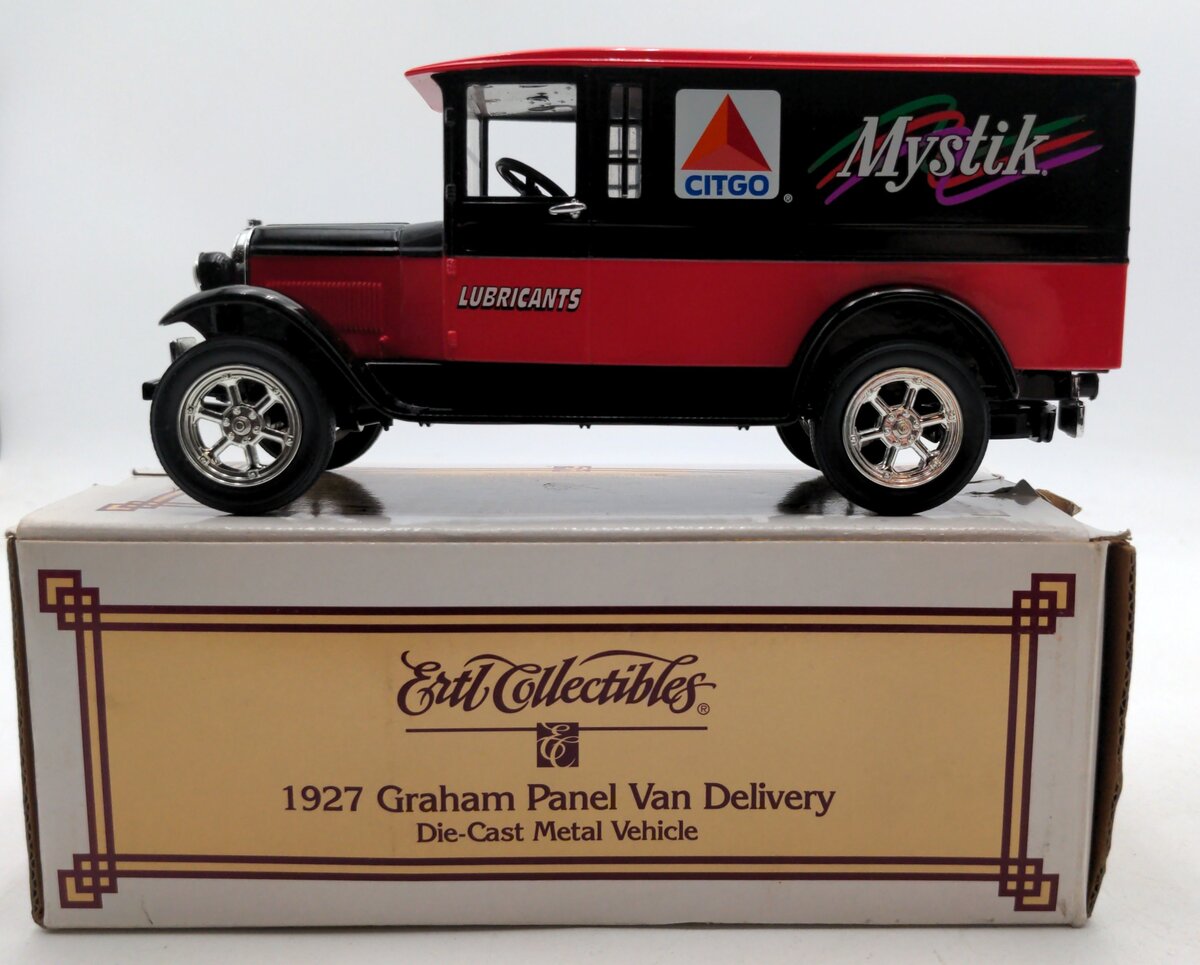 Ertl 21265P 1/25 Scale 1927 Citgo Graham Panel Delivery Van Coin Bank