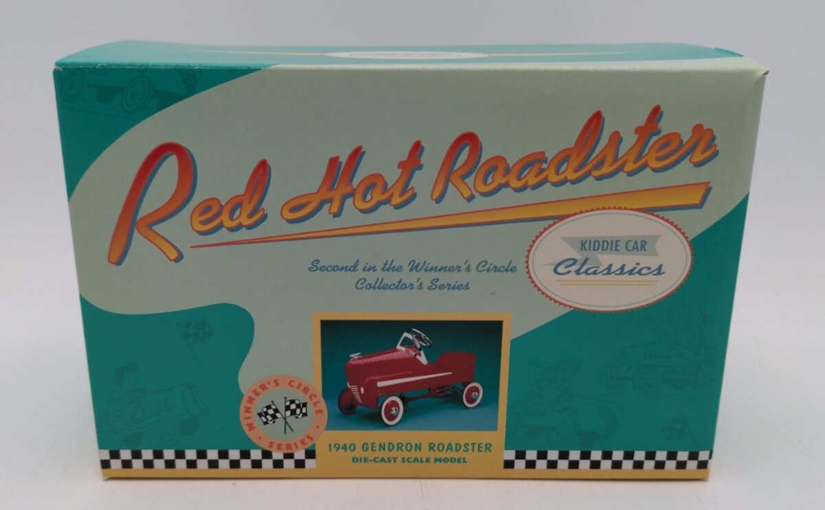 Hallmark GHG64141 Winner's Circle Series 1940 Gendron Roadster W/Collection Card