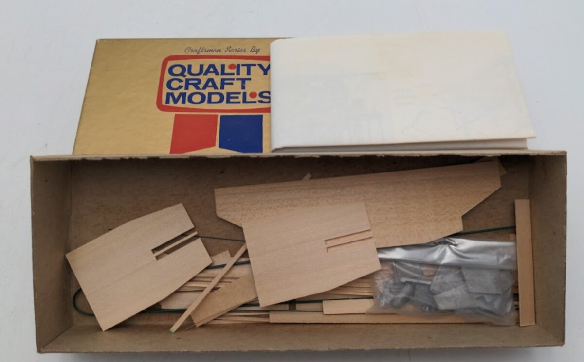 Quality Craft 101 S Scale Norfolk & Western Hopper Wood & Metal Kit
