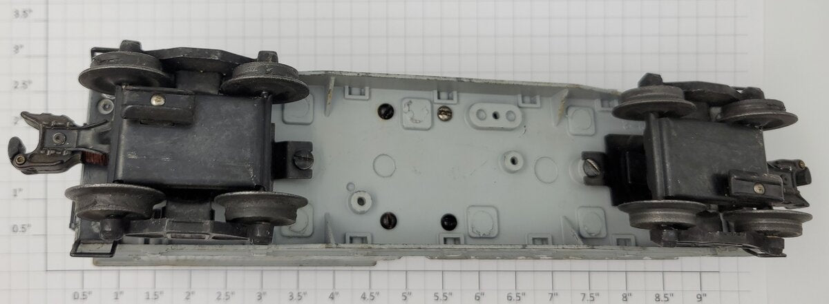 Lionel 6419 O Gauge DL&W Gray Work Caboose with Bar End Trucks and Damaged Roof
