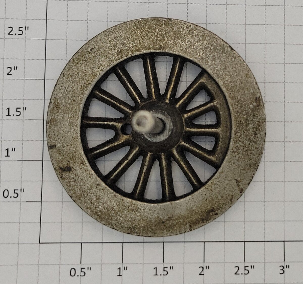Lionel 5L-40 Standard Gauge Cast Iron Loco Thick Rim Spoked Plain Wheel w/ Axle