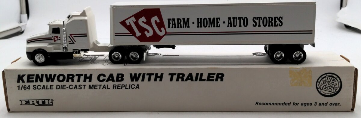 Ertl 9280 1/64 Kenworth Cab With Trailer "Tractor Supply Co." Diecast Semi