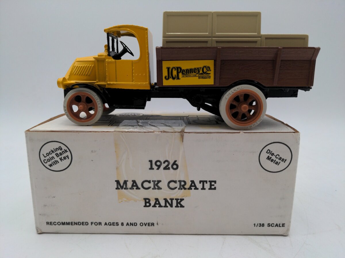 Ertl 2977UO 1/38 1926 Mack Crate Bank