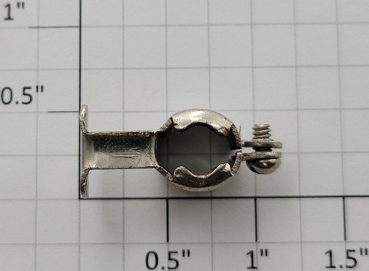 Lionel KL-24X O Gauge Nickel Lamp Socket