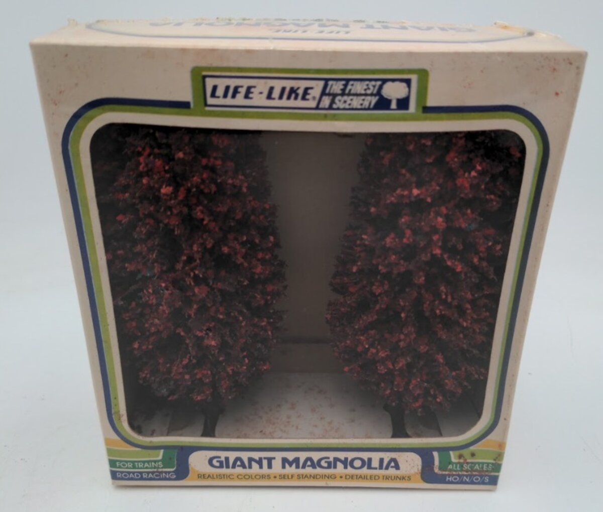 Life Like 1016 HO / N / O & S Scale Magnolia Trees (Pack of 2)
