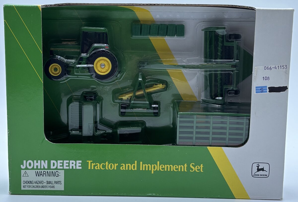 Ertl 5626-11DR 1:64 John Deere Tractor And Implement Set LN/Box