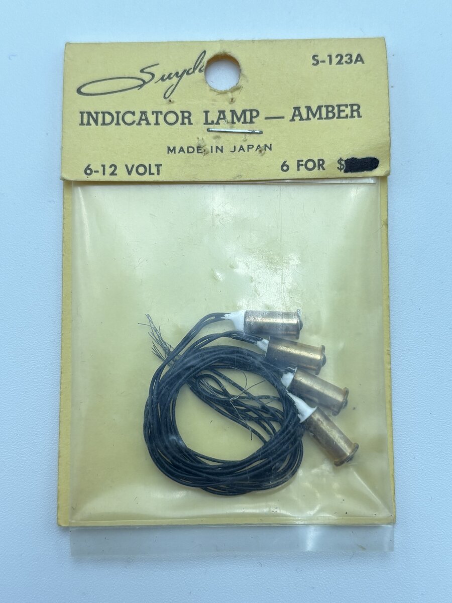 E. Suydam & Co S-123A HO Amber Indicator Lamp 6-12 Volt (Pack of 4)