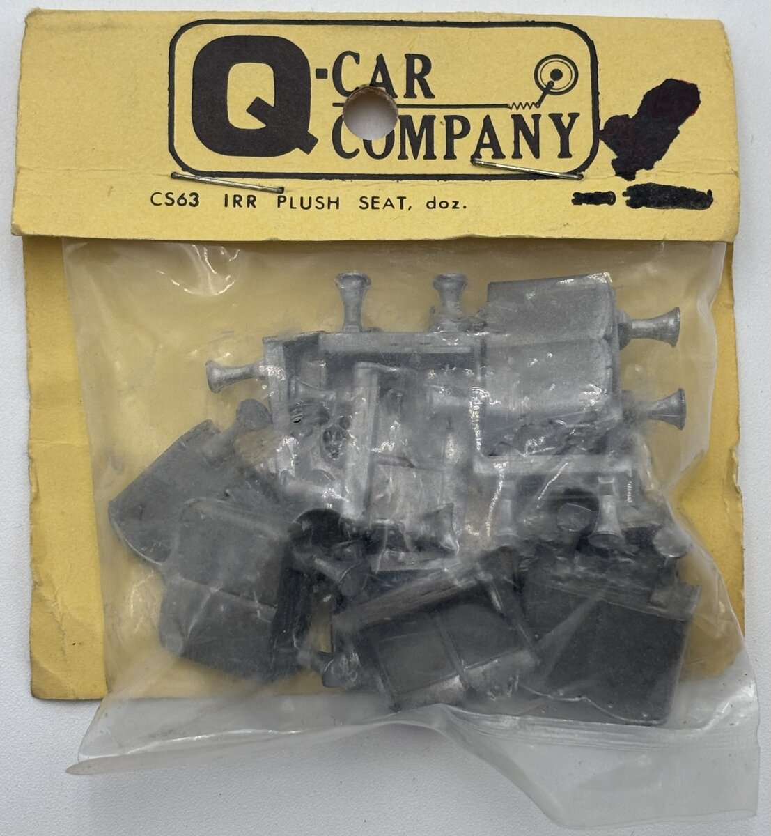 Q-Car Company CS63 O Scale IRR Plush Seat (Pack of 12)