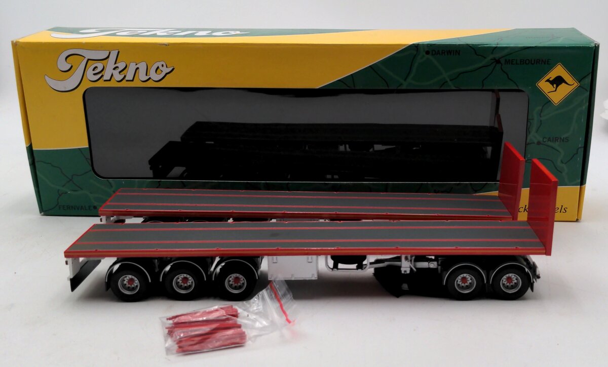 Tekno 82402 1:50 Scale Australian Road Train Double Flatbed Trailer