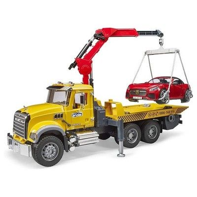 Bruder 02829 1:16 MACK Granite Tow-Truck w/ Roadster