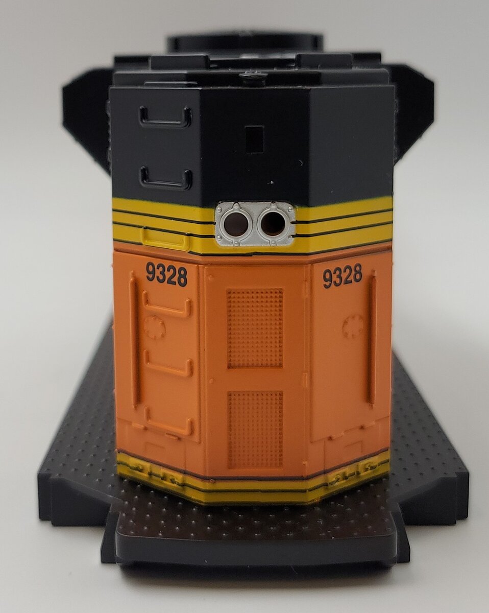MTH 30-4232-1 BNSF SD70ACE Diesel Locomotive Body Shell without Trim #9328