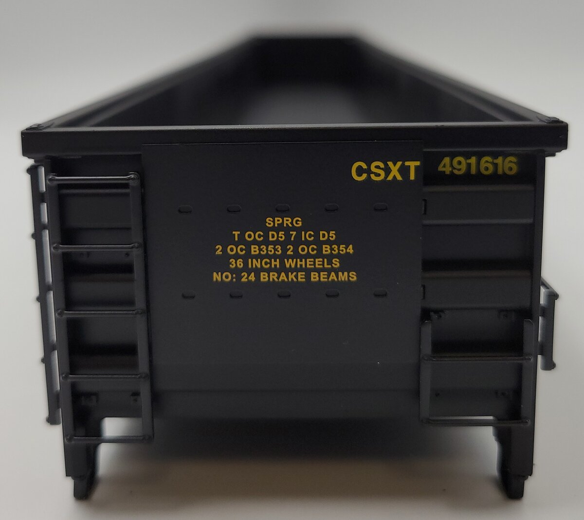 Lionel 84586-2 CSX 66' Mill Gondola Body Shell #491616
