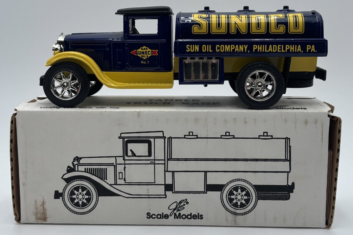Ertl GB-4102 1:34 Sunoco Tanker Truck Bank No. 1