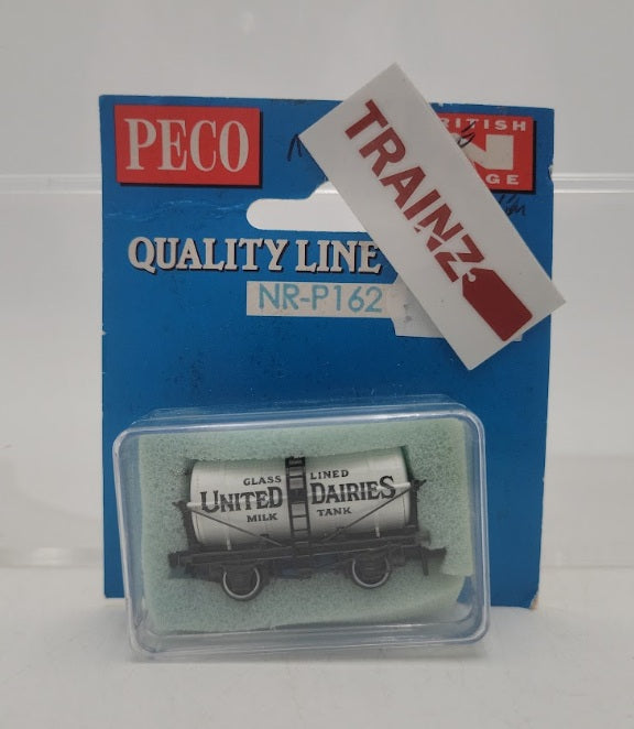 Peco NR-P162 N Gauge Quality Line Wagon United Dairies Milk Tank Wagon