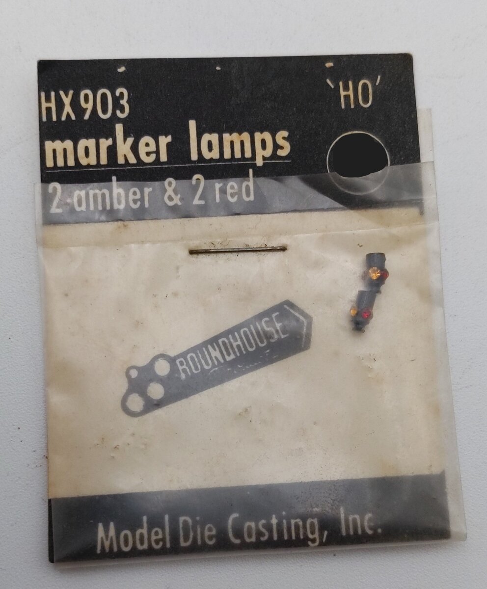 Roundhouse HX903 HO Marker Lamps 2-Amber & 2 Red