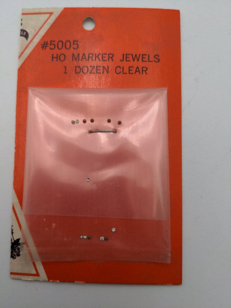 Walthers 5005 HO Scale Marker Lamp Jewel Clear 12 Pack